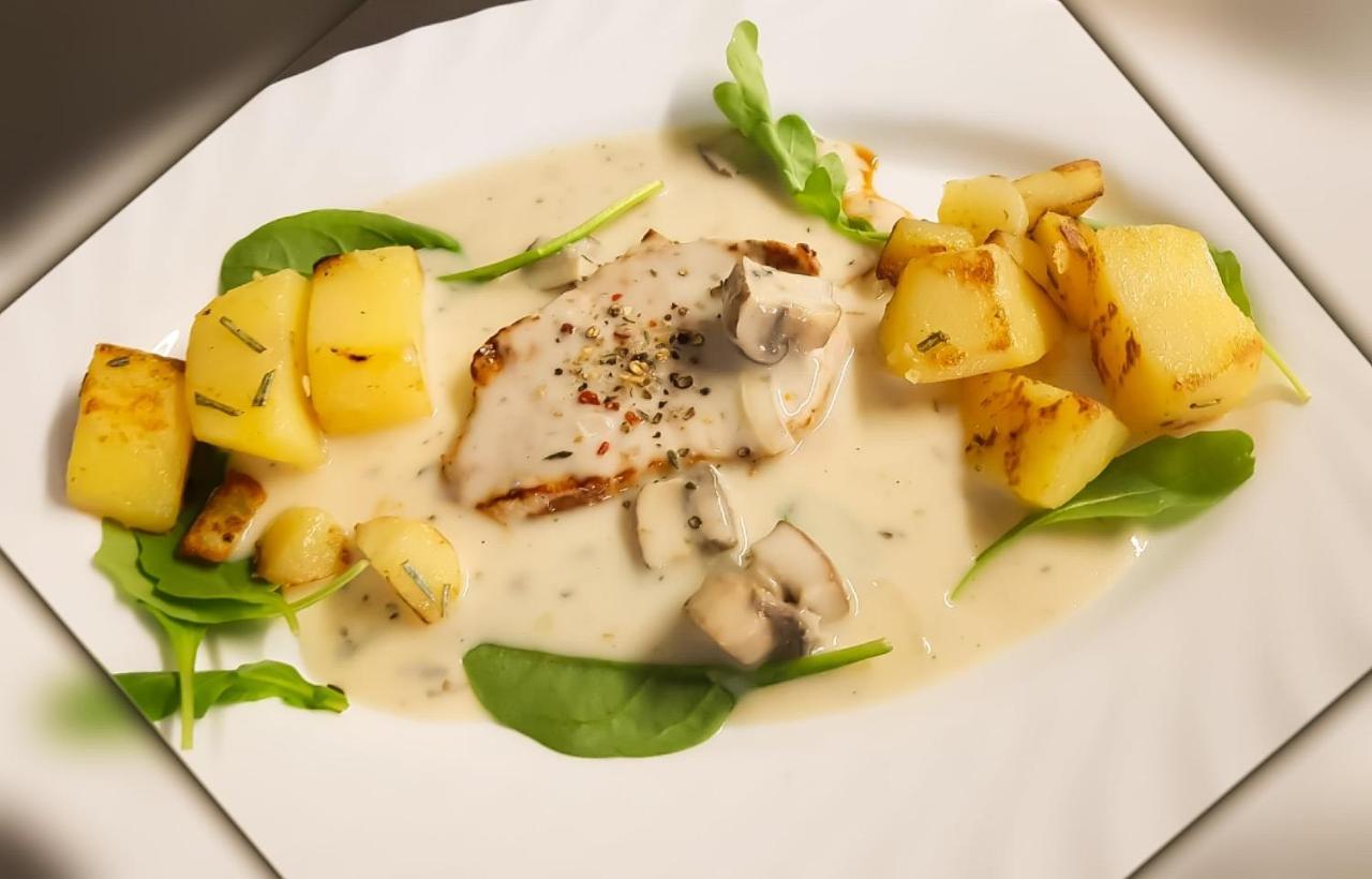 Schwarzes Ross Hotel & Restaurant Oberwiesenthal Zewnętrze zdjęcie